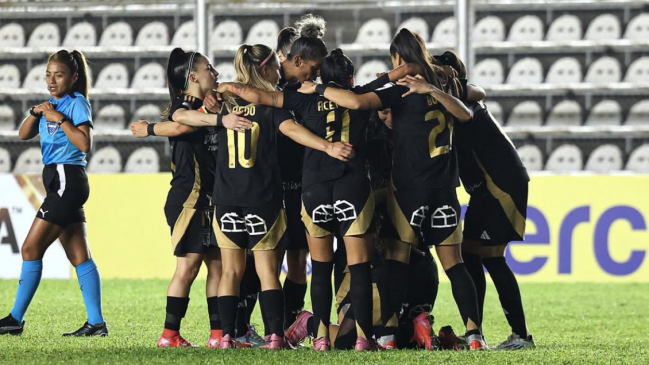 Colo Colo quedó a un paso de cuartos de final en la Libertadores femenina tras tumbar a Sao Paulo