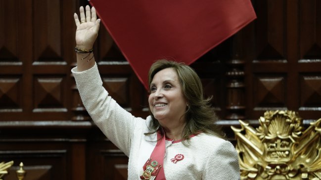 Nueva crisis política en Perú: presidenta Dina Boluarte pende de un hilo