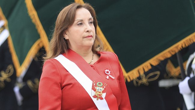 Fiscalía de Perú solicita que se prohíba salir del país a destituida presidenta Boluarte