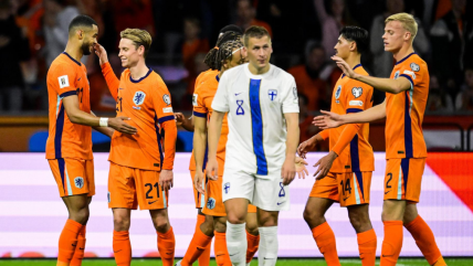   Países Bajos goleó a Finlandia para seguir líder de su grupo en Clasificatorias 