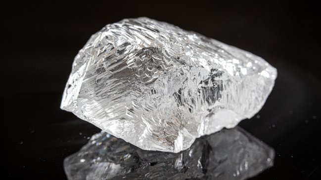 Hallan en Rusia un diamante de 340 quilates, el más grande desde la URSS