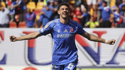   La U aguantó con uno menos y rescató una victoria ante Palestino en el Santa Laura 