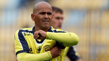   Humberto Suazo le puso fecha definitiva a su retiro 