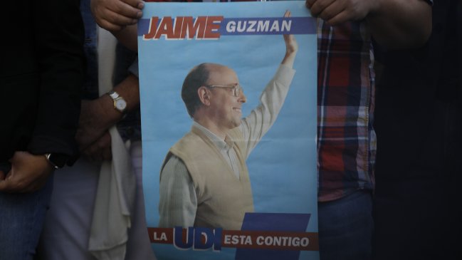 Hurtado replica a Coloma y acusa 