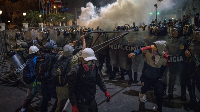Congreso de Perú pide investigación 