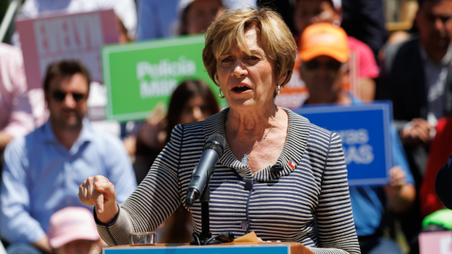 Biógrafa de Matthei: La gente de derecha la considera impredecible