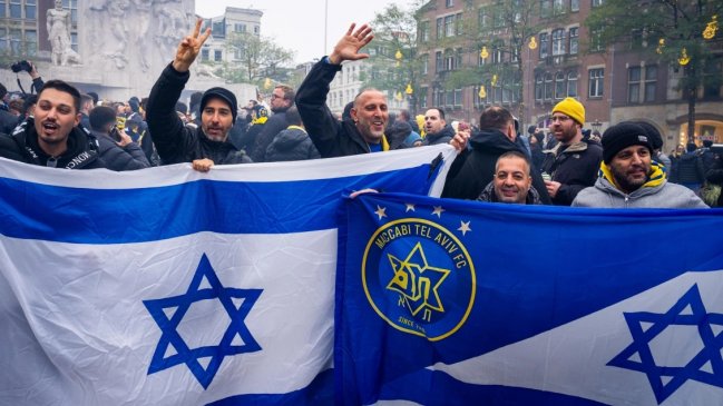 Gobierno británico criticó veto a hinchas israelíes al partido Aston Villa-Maccabi Tel Aviv