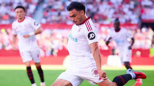 Sevilla de Alexis y Suazo enfrenta a Mallorca en La Liga de España