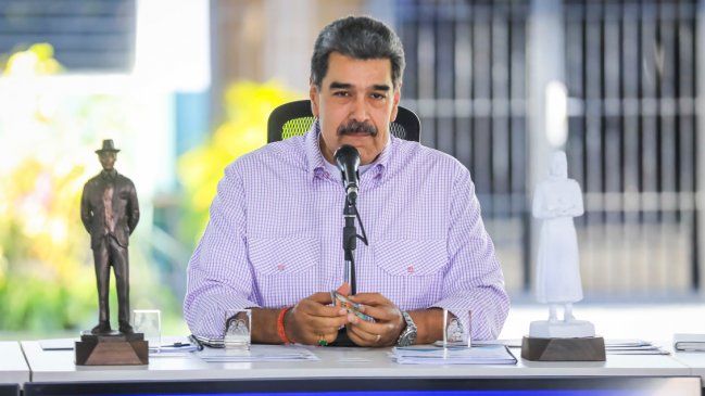 Maduro critica que continúe 