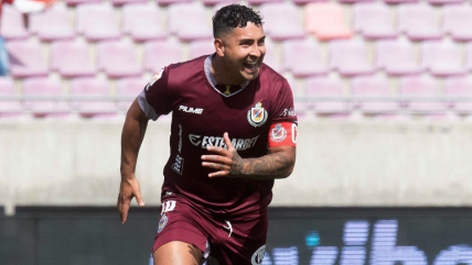   Jeisson Vargas lideró con un doblete el valioso triunfo de La Serena ante Audax Italiano en La Portada 