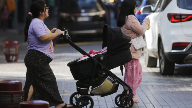 Fecundidad en Latinoamérica cae a mínimo histórico y pone en riesgo reemplazo poblacional