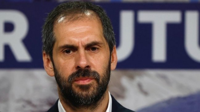 Grau: Parece haber, como estrategia electoral, una competencia por quién es más de derecha