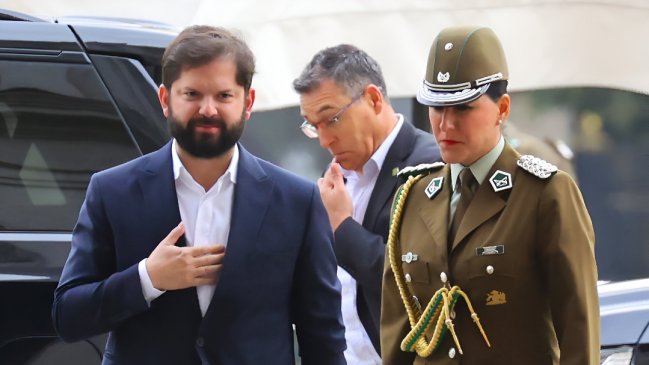 Boric irá esta semana a Brasil por la COP30 y a Bolivia por el cambio de mando