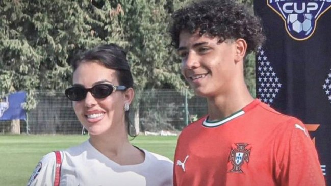 Cristiano Ronaldo Jr. sigue los pasos de su padre y ganó su segundo trofeo con Portugal