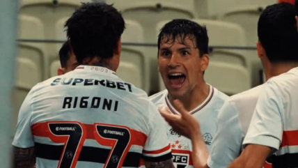   Hernán Crespo alabó a Gonzalo Tapia: Nos ayuda su espíritu guerrero 