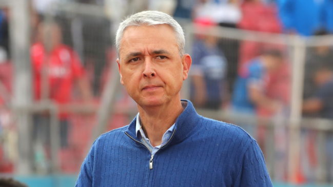 Tiago Nunes apareció entre los candidatos a mejor DT del mundo según la IFFHS