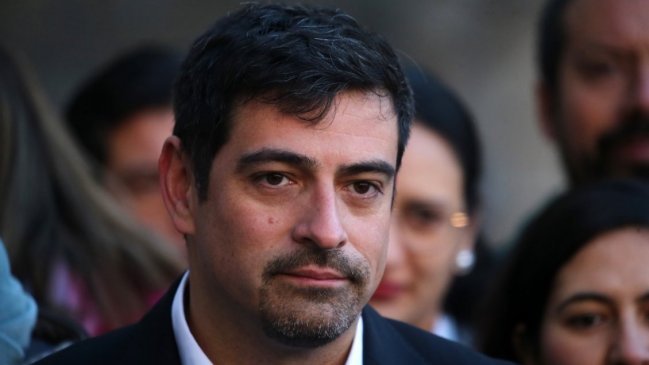 Cerro Navia: Alcalde denuncia 