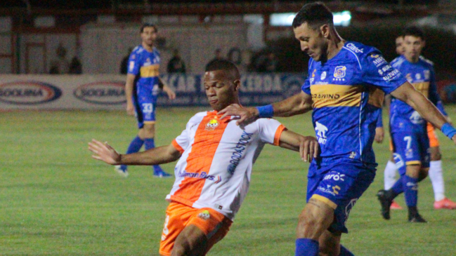 Everton sorprendió a Cobresal y tomó un respiro en la lucha por la permanencia