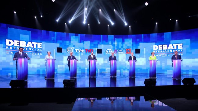 Jara y Matthei cargaron contra Kast en el debate Anatel