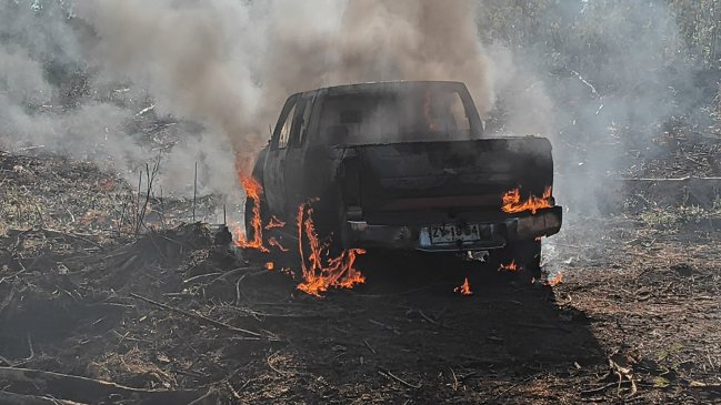WAM se adjudicó atentado a camionetas y maquinaria forestal en Contulmo