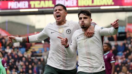   Chelsea venció a Burnley y firmó su tercera victoria seguida en la Premier 