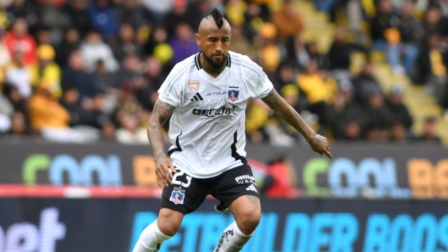 Mosa: Arturo Vidal es un jugador de Colo Colo que tiene contrato renovado hasta 2026