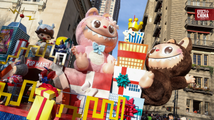   Los Labubus debutaron en el desfile de Acción de Gracias de Nueva York 