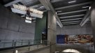 Metro Villa Frei estrena mural y réplica del primer avión que voló en Chile