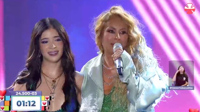 Paulina Rubio invitó a Katteyes a cantar uno de sus clásicos en la Teletón