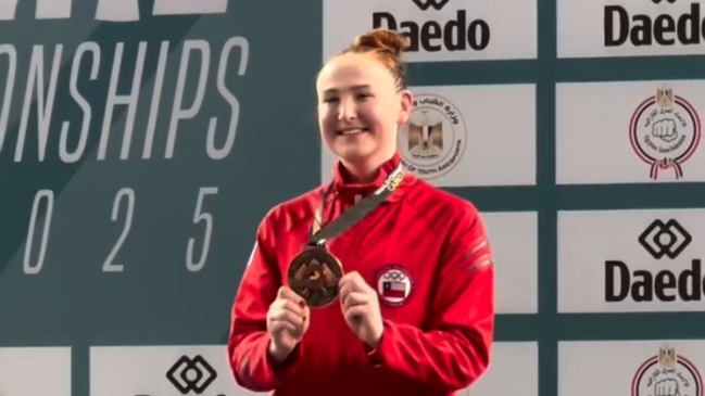 Anastasia Velozo hizo historia para el Team Chile con inédita medalla en el Mundial de Karate