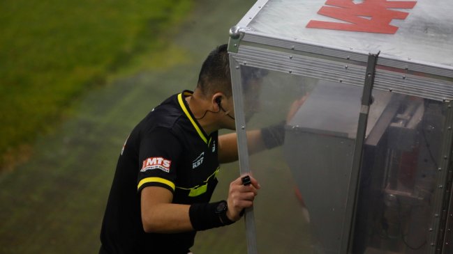 FIFA planea revisar tiros de esquina y segundas amarillas en el VAR para el Mundial 2026