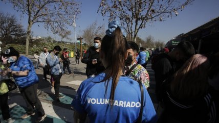 Pirámide poblacional y anhelos de justicia explican importante alza del voluntariado en Chile