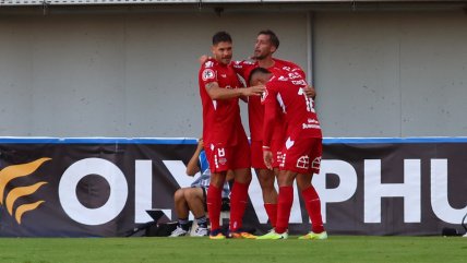   Ñublense arrasó con un Cobresal que sufrió para alcanzar la clasificación a Copa Sudamericana 