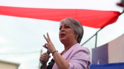 Comando de Jara ante debate Anatel: "No tiene por qué cambiar su tono"