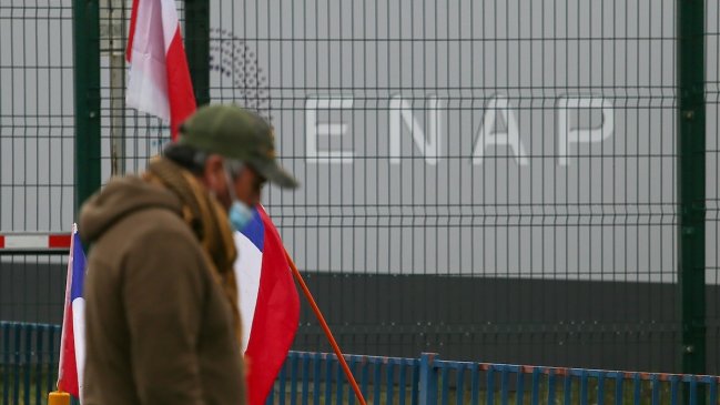 Hualpén: Emanación de gas provocó evacuación de refinería de Enap