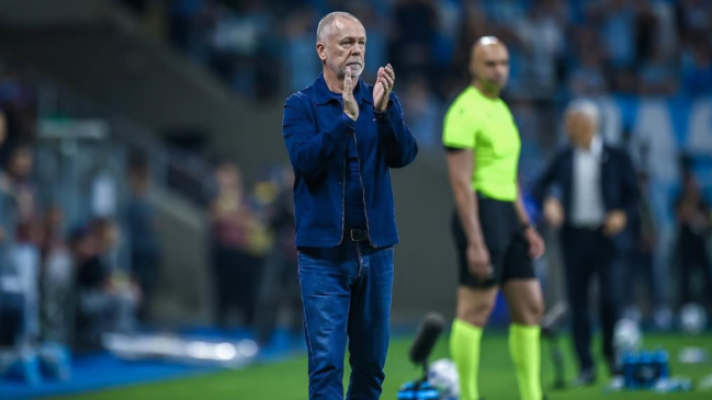 Aravena se quedó sin técnico en Gremio pese a la clasificación a la Sudamericana