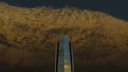   Meteorología prevé tormentas eléctricas en la cordillera de la zona central este jueves 