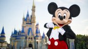 Disney firma millonario acuerdo con OpenIA: Habrá 200 personajes disponibles en Sora