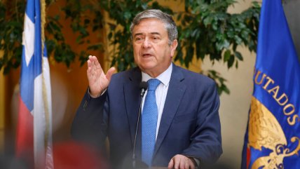 Senador Coloma: Gobierno de emergencia no aspira a tener un "coalición política estructurada"