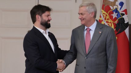 Boric y Kast se reunieron en La Moneda en el inicio de la transición presidencial