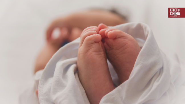 China garantizará la gratuidad de los partos desde 2026