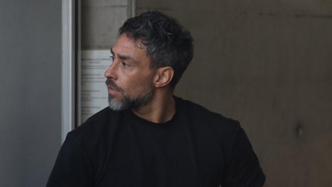 Tribunal aplazó decisión sobre arresto nocturno de Jorge Valdivia en vacaciones