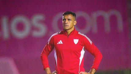   Prensa española criticó a Alexis tras eliminación de Sevilla: 