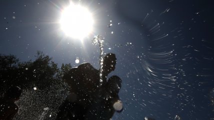   El calor intenso de esta semana dará un respiro durante sábado y domingo en Santiago 