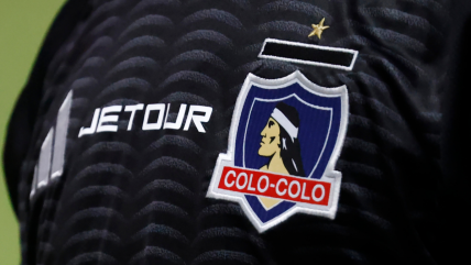  Sitio especializado filtró supuesta camiseta alternativa de Colo Colo para 2026 