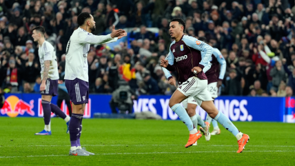  Manchester United cayó ante un Aston Villa que sigue firme en el podio de la Premier 