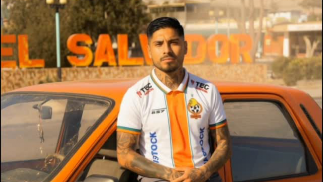 Cobresal anunció el fichaje de Bryan Carvallo como su segunda incorporación para 2026