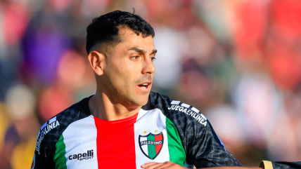   Palestino anunció la extensión del vínculo de José Bizama 
