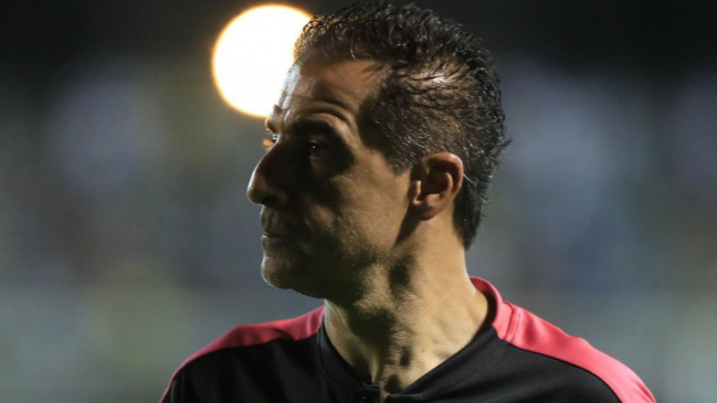 Representante destapó motivos que frenaron llegada de Renato Paiva a la U