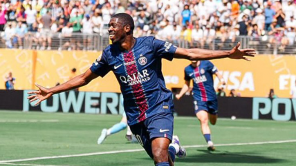   Ousmane Dembélé se consagró como el mejor jugador en el Globe Soccer Awards 2025 